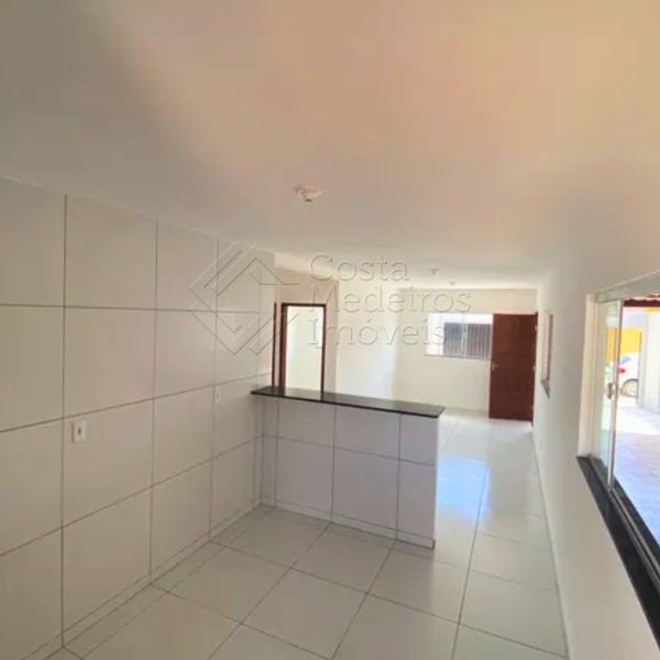 Casa a venda - 2/4 com suíte - 86 m² - ENTRADA ZERO - DOCUMENTAÇÃO GRÁTIS