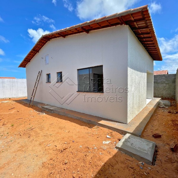 Linda Casa no Moinho dos Ventos, Extremoz - Documentação Grátis