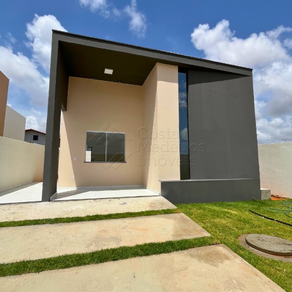 Casa Moderna com 2 Quartos e Espaço Gourmet - Sollares, Extremoz