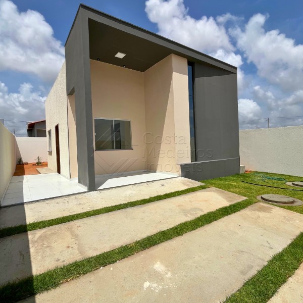 Casa Moderna com 2 Quartos e Espaço Gourmet - Sollares, Extremoz